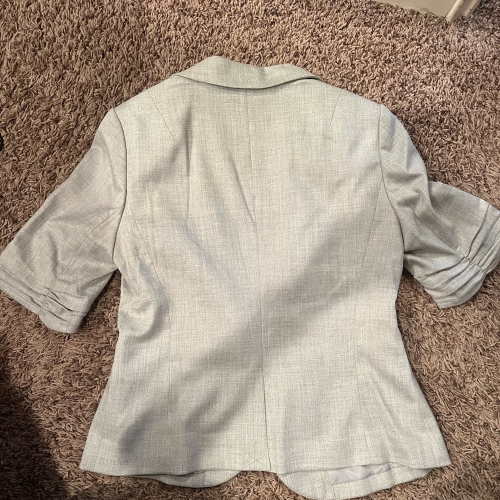 The limited Short sleeve jacket